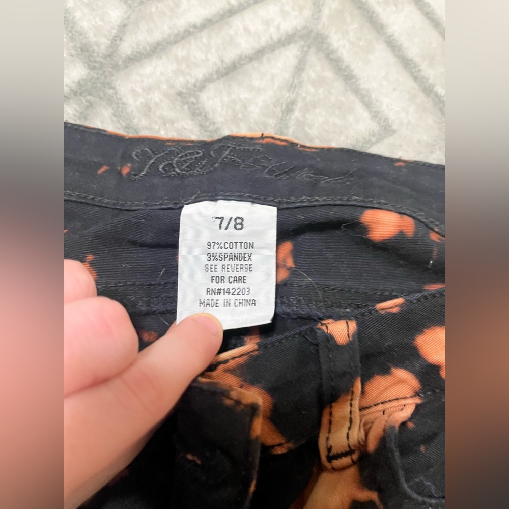 tie-dye jeans